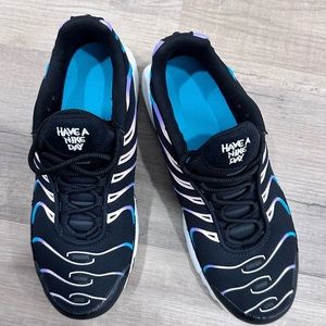Nike Air Max Plus "Have a Nike day"